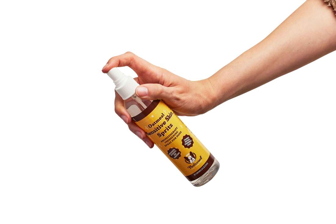 Natural Dog Company Sensitive Skin Spritz, 8 Ounces